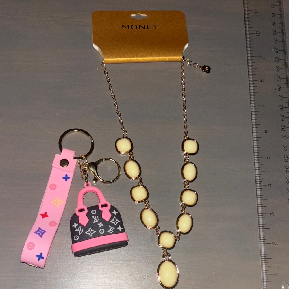 Monet Gold and Cream Necklace with Pink Key Holder